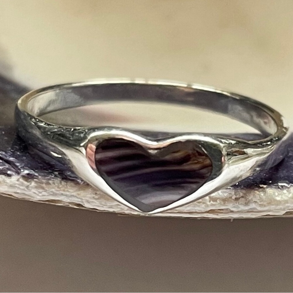 R1003 Heart sterling silver wampum quahog ring